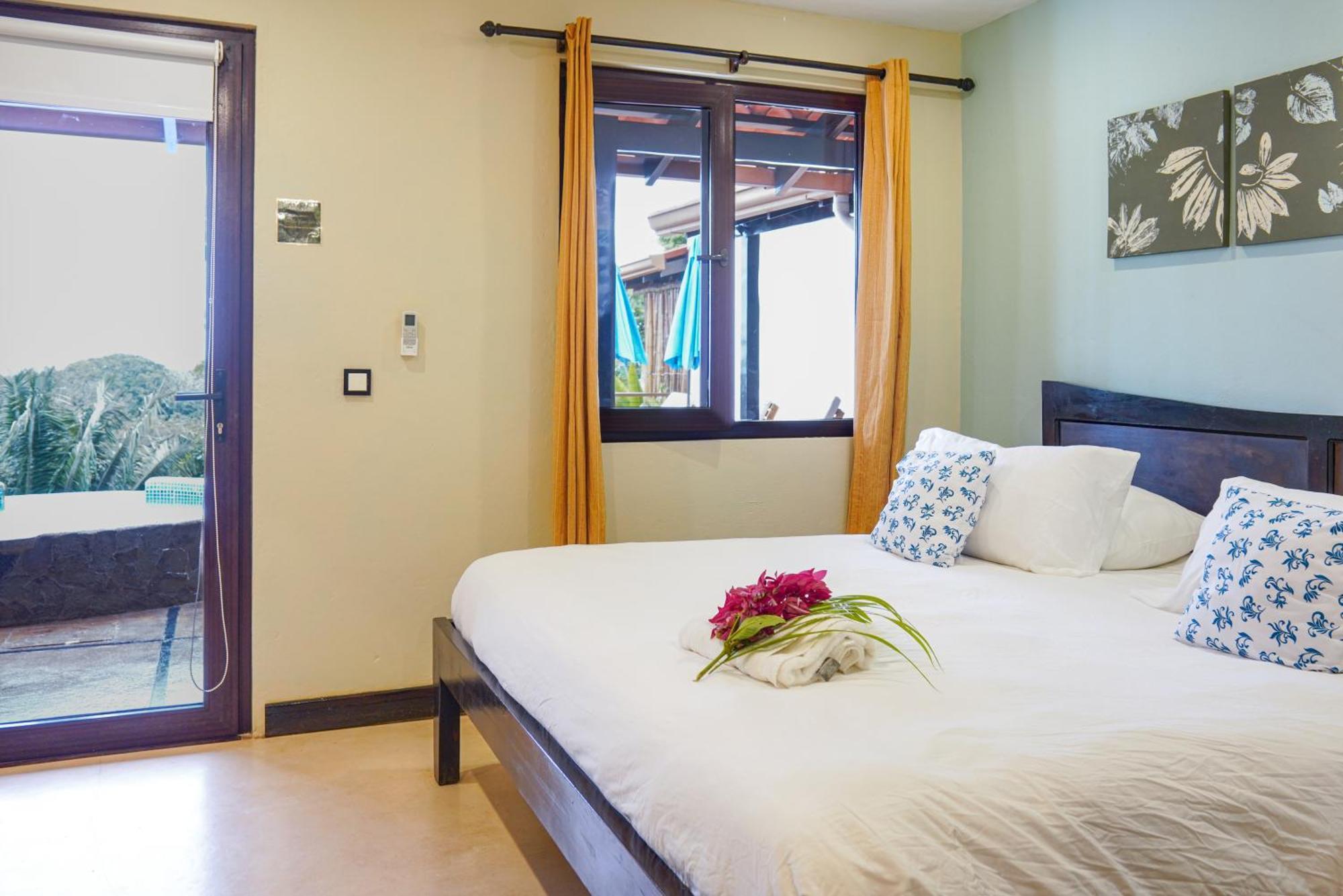 Casa Marbella Hotel Playa Santa Teresa  Екстериор снимка